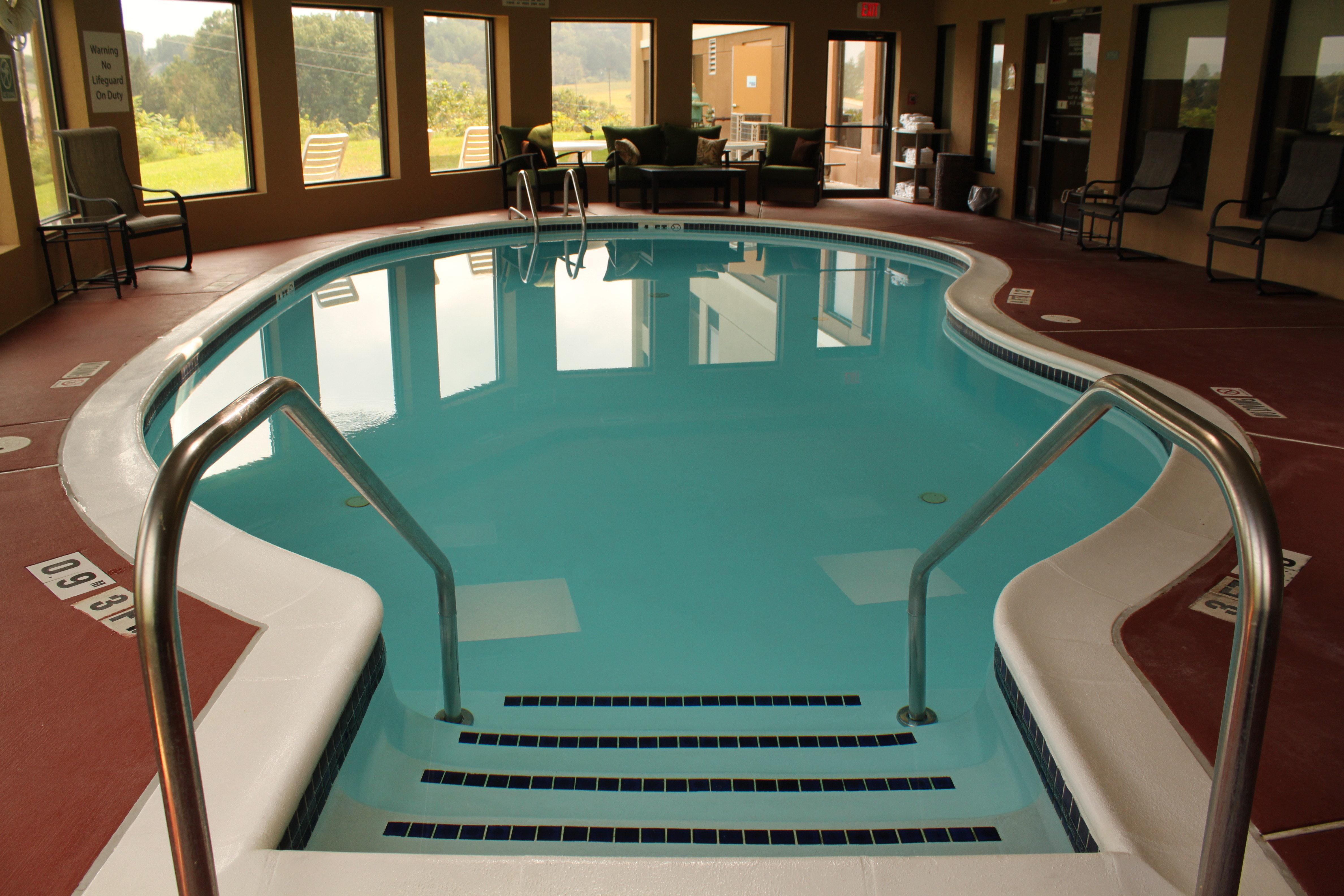 Holiday Inn Express Lewisburg - New Columbia By Ihg Bagian luar foto