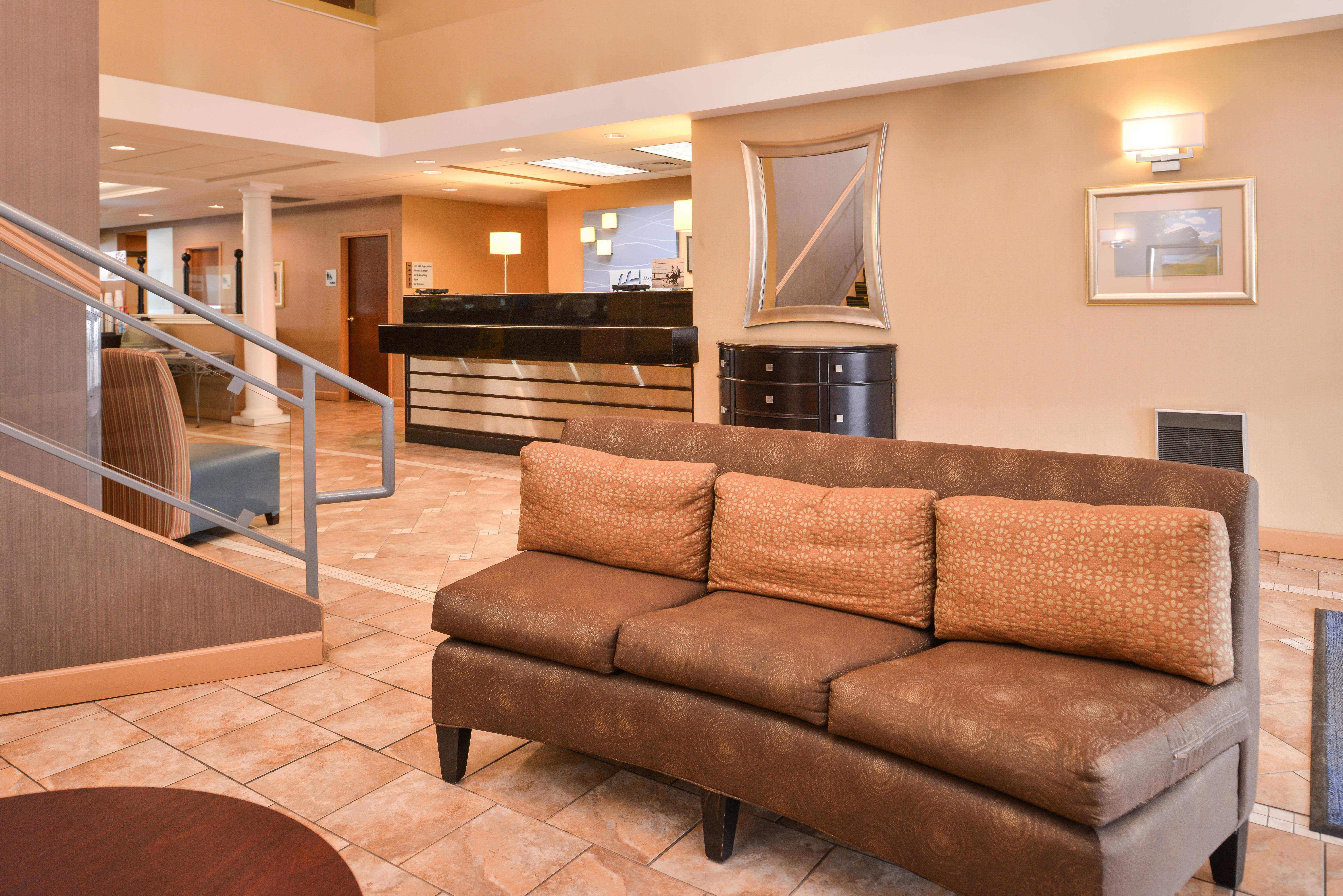 Holiday Inn Express Lewisburg - New Columbia By Ihg Bagian luar foto