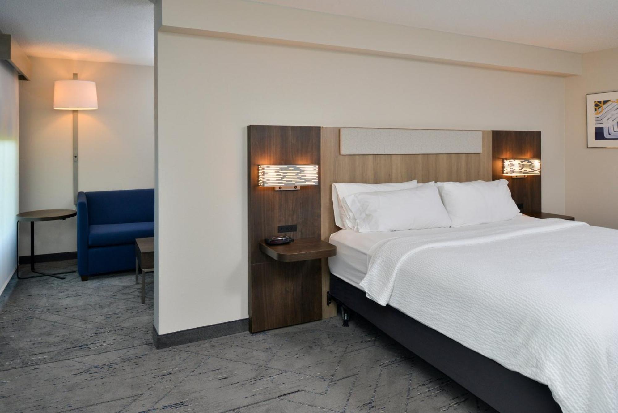Holiday Inn Express Lewisburg - New Columbia By Ihg Bagian luar foto