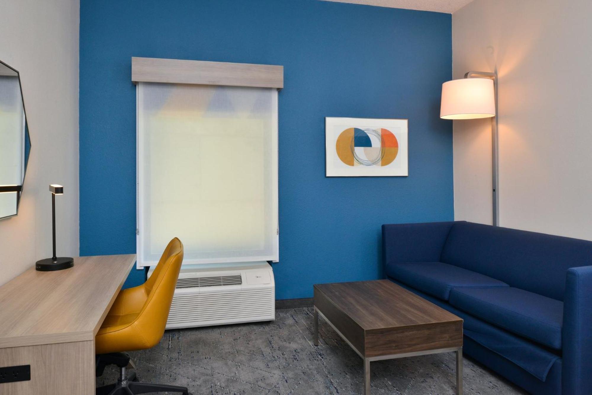 Holiday Inn Express Lewisburg - New Columbia By Ihg Bagian luar foto