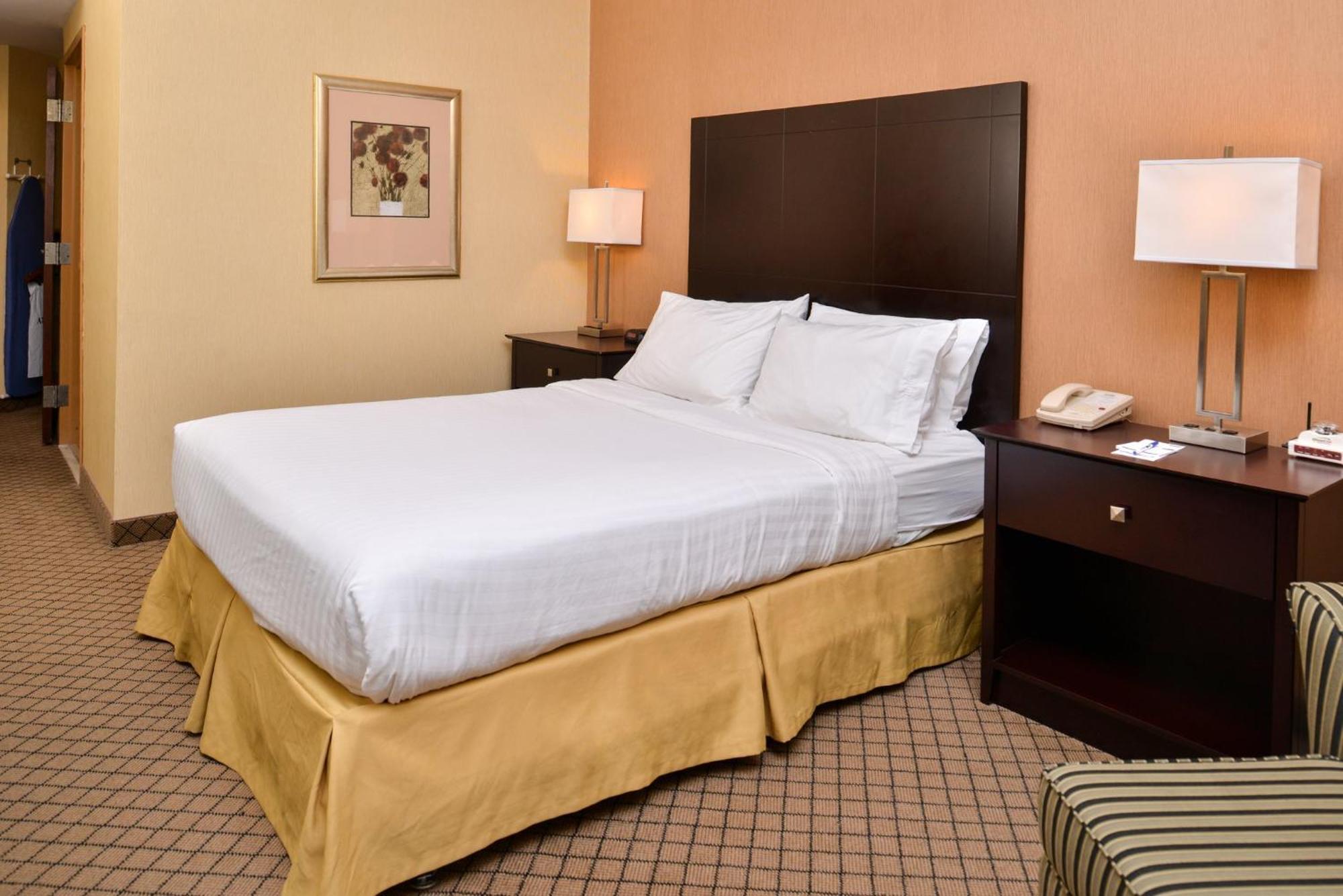 Holiday Inn Express Lewisburg - New Columbia By Ihg Bagian luar foto